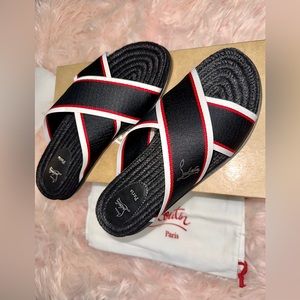 ❌SOLD❌ CHRISTIAN LOUBOUTIN Hot Cross
Mules - Calf leather and fabric - Black